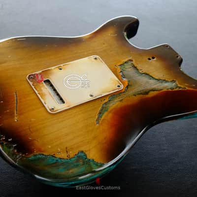 Fender Stratocaster RI Reissue Sunburst over Blue Zebra Body Heavy Aged Relic Made in USA image 4