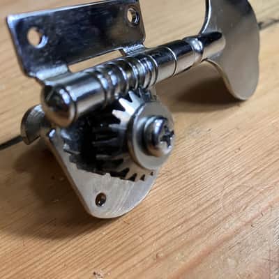 Sunn Mustang Precision Bass Guitar Tuning Head India 1980s image 4