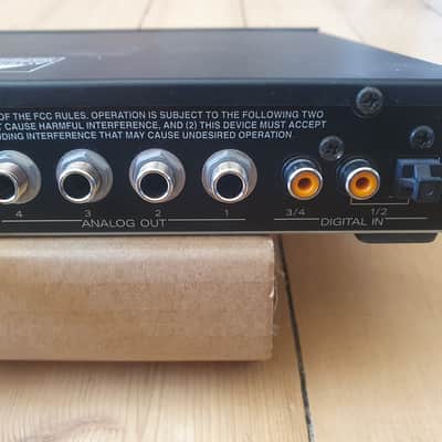 Roland DA - 400 4 Ch. Digital to Analog Converter for S-760 Sampler image 3
