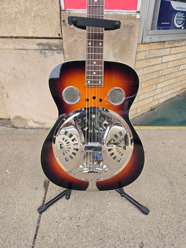 Regal RD-40 Round Neck Resophonic Guitar w/Fishman Nashville Series Pickup - Sunburst image 1