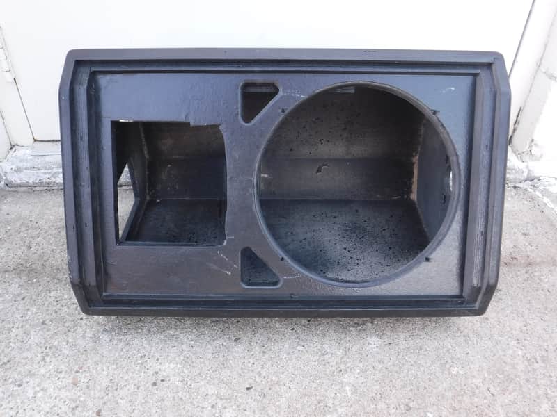 GRUND AUDIO GT-1201M 1216M 2010'S - Black. MONITOR WEDGE. image 1