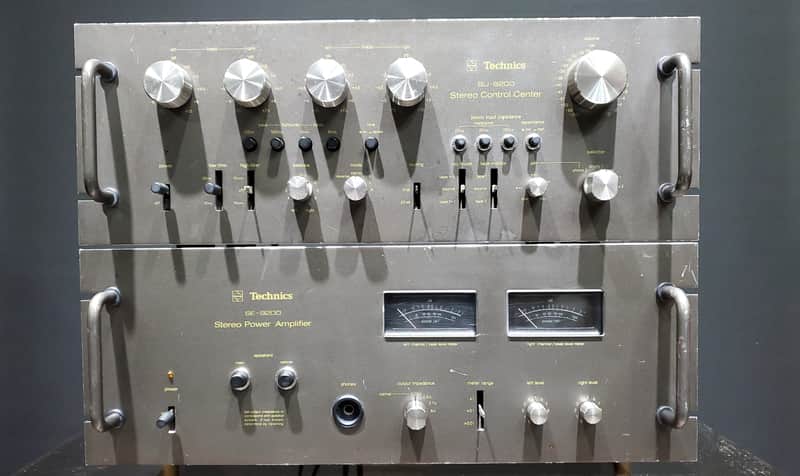 Technics Stereo Control Center SU-9200 and Stereo Amplifier SE