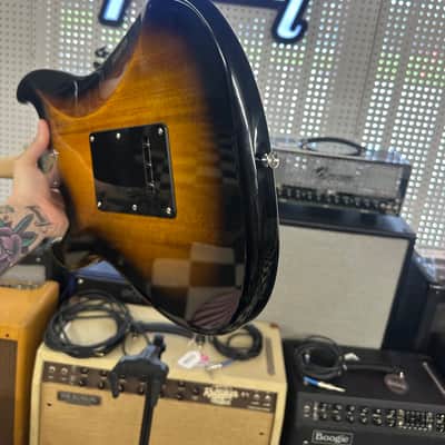 Squier Bullet Stratocaster HSS with Tremolo and Laurel Fretboard 2019 - 2020 - Brown Sunburst image 12