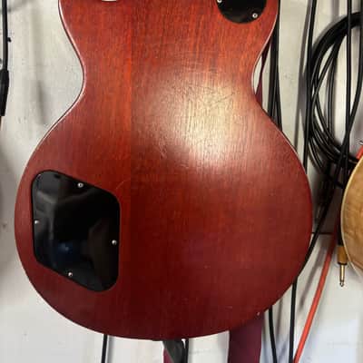 Gibson Les Paul Studio Vintage Mahogany 2003 - 2007 - Worn Cherry image 3