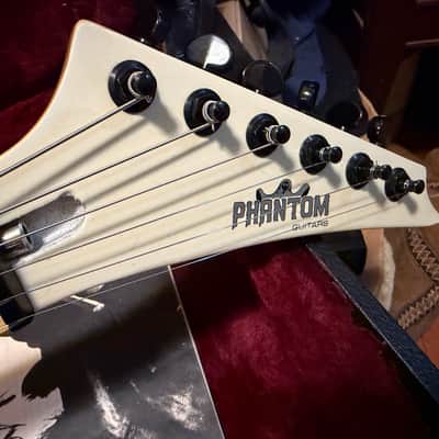 Phantom guitars T style electric guitar - White image 5
