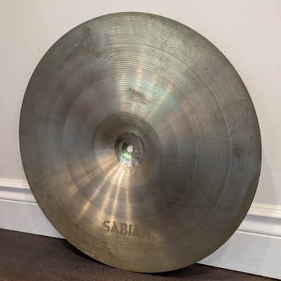 Sabian Paragon 18" Crash image 7