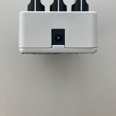 JHS 3 Series Chorus image 2