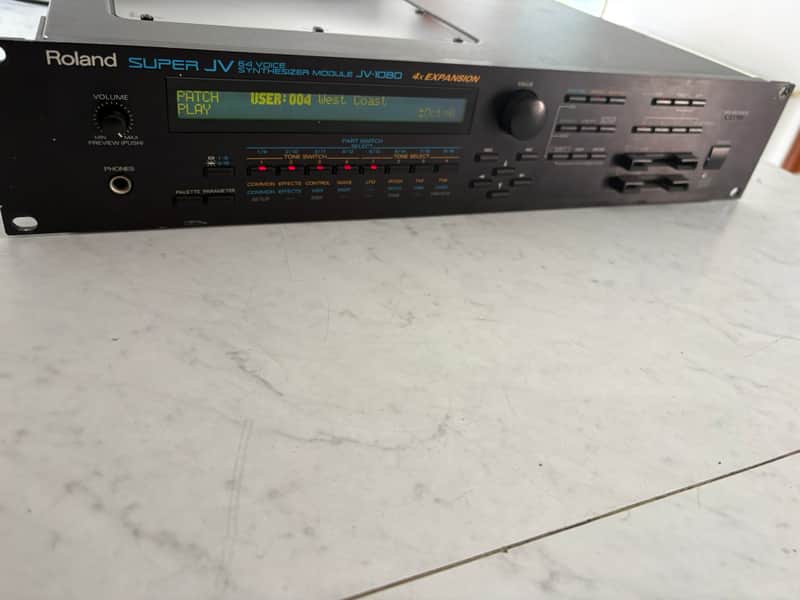 Roland JV-1080 64-Voice Synthesizer Module | Reverb