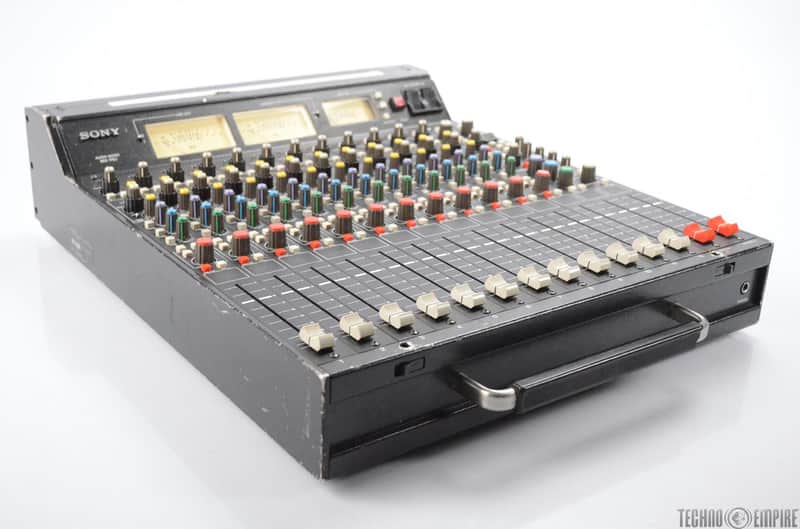Sony MX-P61 12 Channel Mixing Console Mixer w/ Case & Lid MXP61