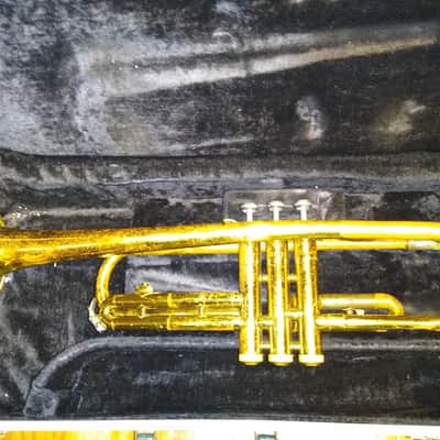 Selmer Bundy Trumpet, USA, with case and mouthpiece image 7