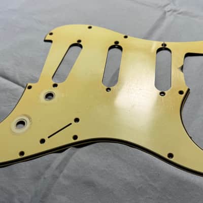 Fender Stratocaster Celluloid Nitrate Pickguard Vintage Relic Aged USA 63 - 65 1963 64 Mint Green Strat image 7