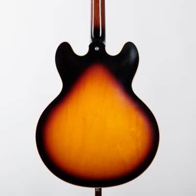 Gibson Custom 1964 ES-335 Reissue VOS, Vintage Sunburst | Demo image 3