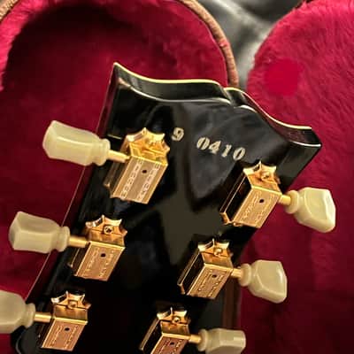 1989 Gibson Les Paul Custom 35th Anniversary Black and Gold Triple Pickup! 1989 - Gloss Black and Gold Accents image 4