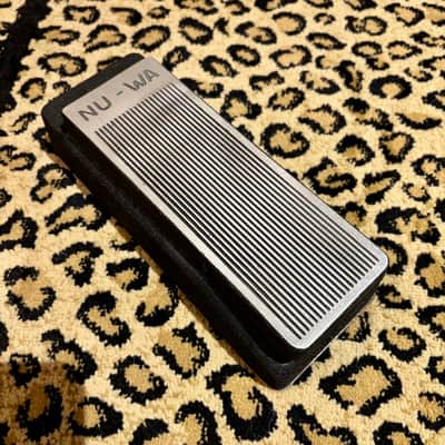 Vintage Rosac Electronics Nu-Wa Guitar Pedal image 3