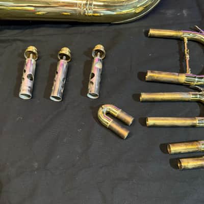 Conn Baritone Front detachable Bell - Lacquer image 8