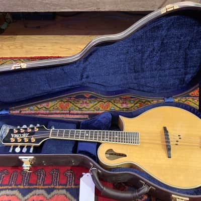Tacoma  M3 - Mandolin - Stunning - Hard Case image 12