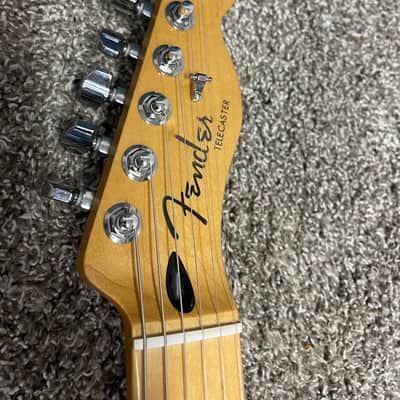 Fender Player Plus Telecaster with Maple Fretboard 2021 - Present - 3-Color Sunburst image 4