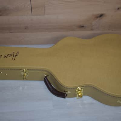 Huss and Dalton Traditional OM (TOM-M Custom) 2026 - Gloss natural image 10