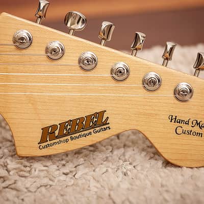 Malmsteen Inspired Stratocaster with Modern 12" Radius Scalloped Neck image 9
