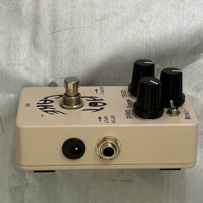 Crowther Hot Cake "XLF" switch (Made in NZ) image 2