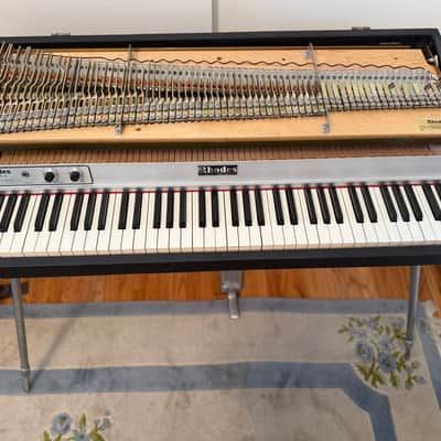 Fender Rhodes Mark I Stage 73-Key Electric Piano 1969 - 1974 - Black Rounded Top image 8