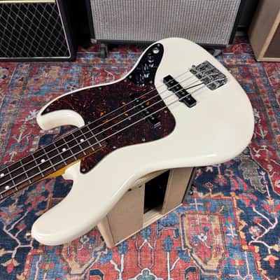 Fender '62 Reissue Jazz Bass JB-62 Vintage Series Olympic White - 2005 CIJ image 10