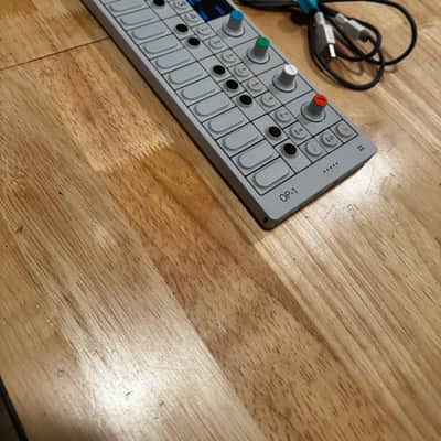 Teenage Engineering OP-1 Portable Synthesizer Workstation 2011 - Present - White image 4
