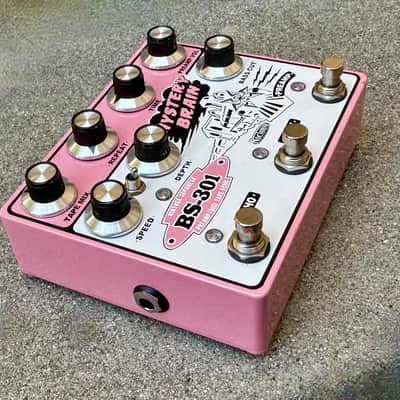 Nocturne Mystery Brain BS-301 Echo/Reverb/Echoplex Preamp Pink Effects Pedal image 3