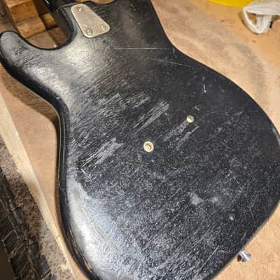 Hagstrum model 1 guitar Model 1 1960s - Black plastic, the back black paint image 9