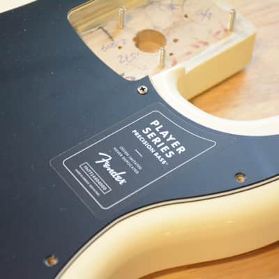 Fender Players Series Precision Bass Body image 4