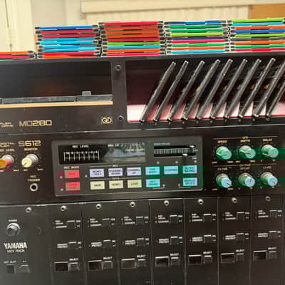 Akai S612 MIDI Digital Sampler 1985 - Black