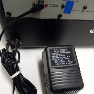 Crate Taxi Limo Street Busk Guitar Amp/PA 50 Watt 2 channel 1x10 TX50D Battery Rechargeable Portable image 8