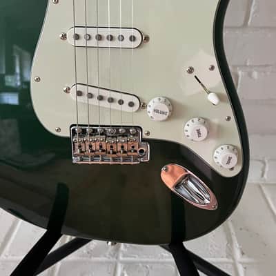 Fender Stratocaster Traditional II 60s Aged Sherwood Green Metallic (2023) w/case MIJ image 10
