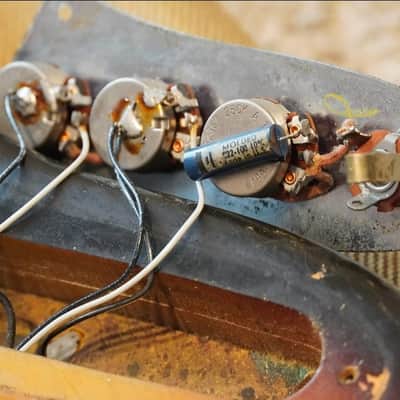 Fender Jazz Bass 1968 Sunburst image 10