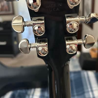 Gibson J-45 Standard 2025 - Present - Purple Burst image 9