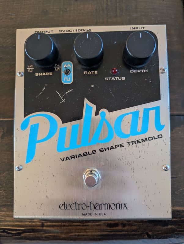 Electro-Harmonix Pulsar