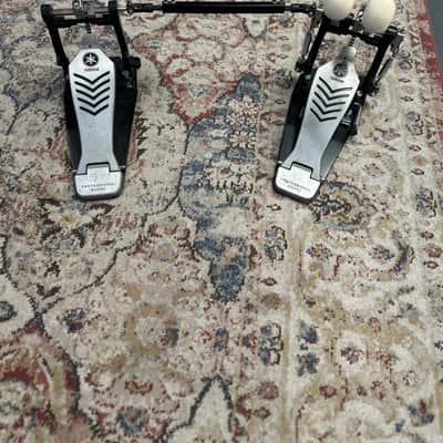 YAMAHA DFP-8215-DALU-1 FLYING DRAGON SINGLE CHAIN DOUBLE PEDAL WITH FIRTH VKB1 BEATERS - USED image 1