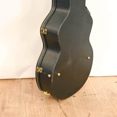 Gretsch G6241 16-inch Deluxe Hollowbody Electric Hardshell Case CG01RNT image 9