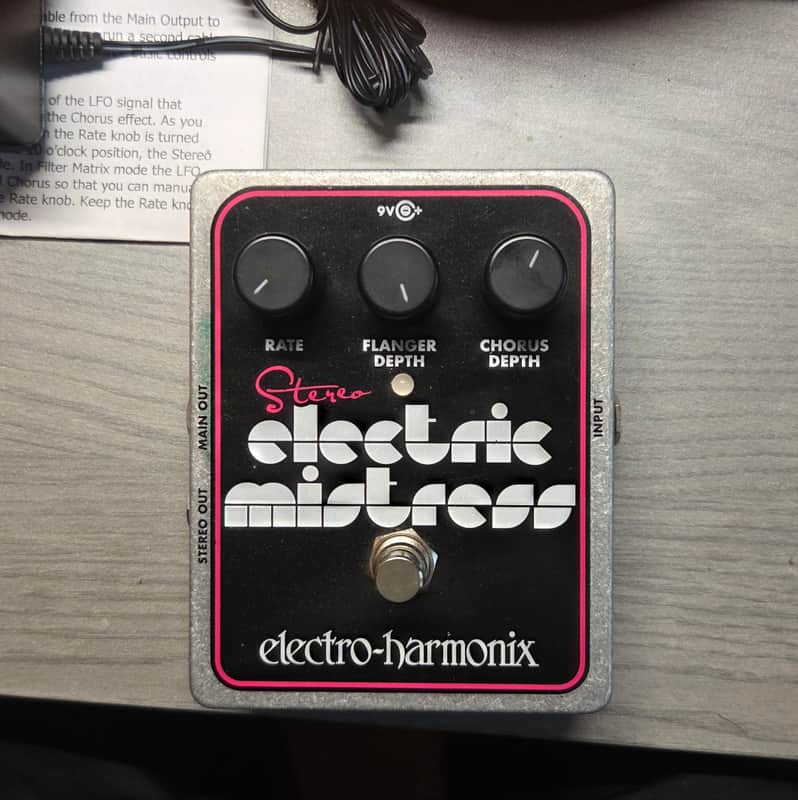 Electro-Harmonix Stereo Electric Mistress Flanger / Chorus 2007 - Present - Black / Pink image 1