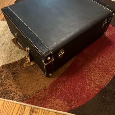 Giuletti F 94 - Black 120 bass accordion image 5