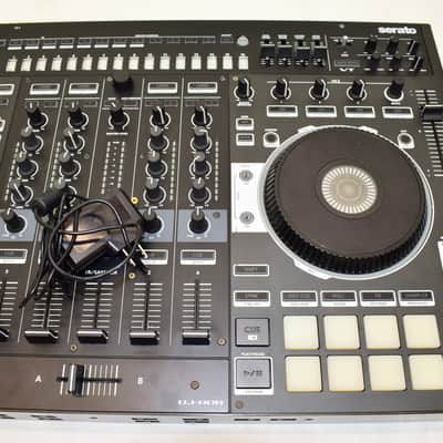 Roland DJ-808 4-Deck Serato DJ Controller image 3