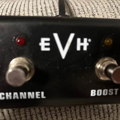EVH 5150 Iconic Series 2-Channel 40-Watt 1x12" Guitar Combo 2021 - Present - Ivory image 4