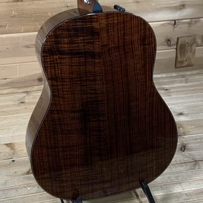 Taylor Custom Grand Pacific #9 Figured Blackwood Acoustic Electric - Natural image 4