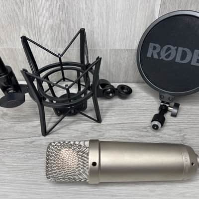 Rode Nt1 A Microphone Bundle image 1