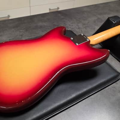 1962 Fender Musicmaster Sunburst FLAME Neck PRE-CBS Brazilian Rosewood slab board Maroon Burst American Vintage 60s 1960's USA baby stratocaster 3/4 short scale figured Music Master guitar image 15