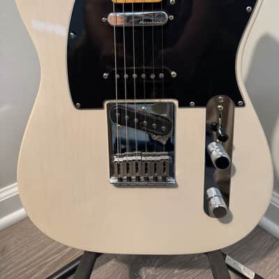 Fender Fender Deluxe Nashville Telecaster 2017 - White Blonde image 2
