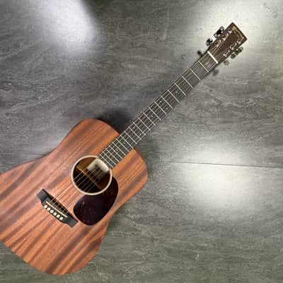 Martin D JR-10E Sapele Dreadnought Junior 2019 - 2024 - Natural image 2