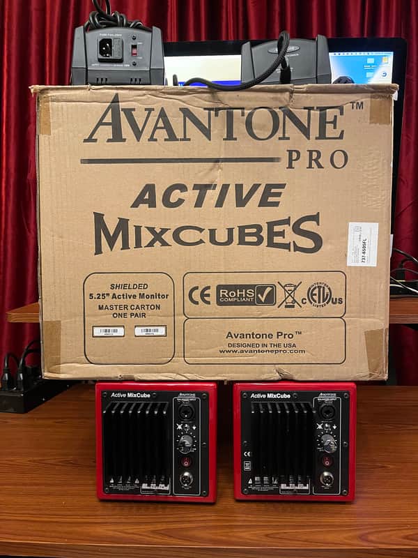 Avantone Pro Active MixCubes (Pair) 2014 - Present - Red image 1