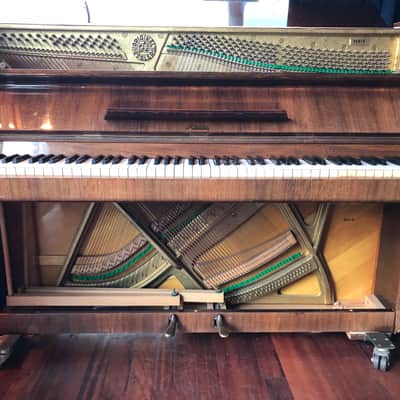Beautiful sounding Rösler ''upright'' piano (vintage) Bild 1