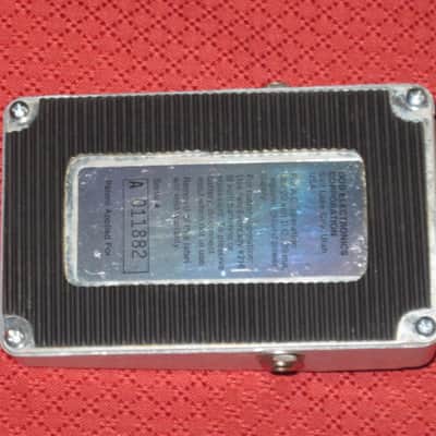 used vintage (1981) DOD 575 Flanger (ANALOG Flanger) Performer Series, MISSING battery cover (tannish gray casing with yellow graphic / yellow knob tops) + battery, strings, extra battery clips, & extra foam (NO box, NO paperwork, NO adaptor) image 8